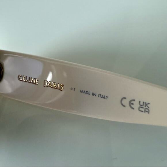NEW!!! Celine Triomphe women sunglasses CL40312U 25A Authentic Retail 680$ - Picture 4 of 6